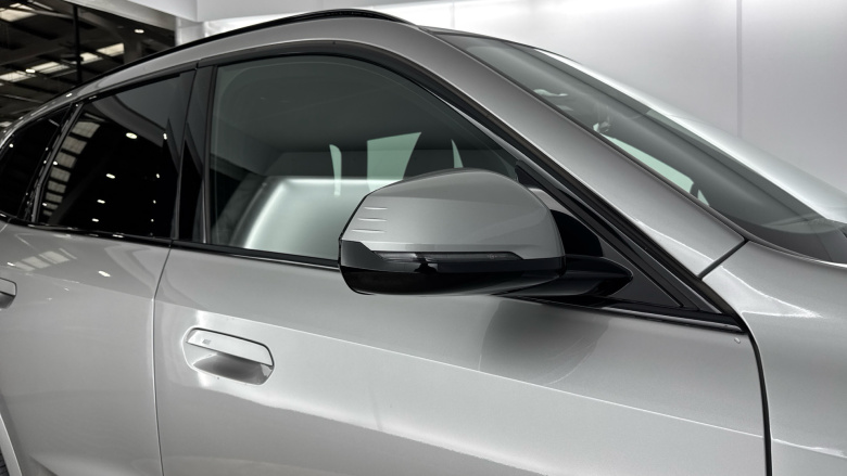 BMW iX1 150kW eDrive20 M Sport 65kWh 5dr Auto [Tech/Pro] Electric Estate